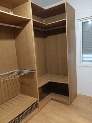 Estructura armario PAX Ikea madera