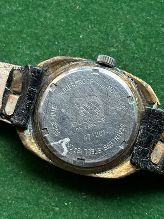 Reloj Dogma Carga Manual