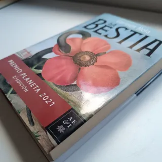 La Bestia – Carmen Mola (Nuevo, sin estrenar)