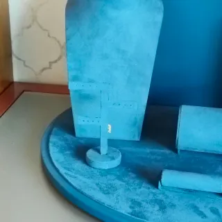 Expositor Joyas Alisia Azul y Dorado