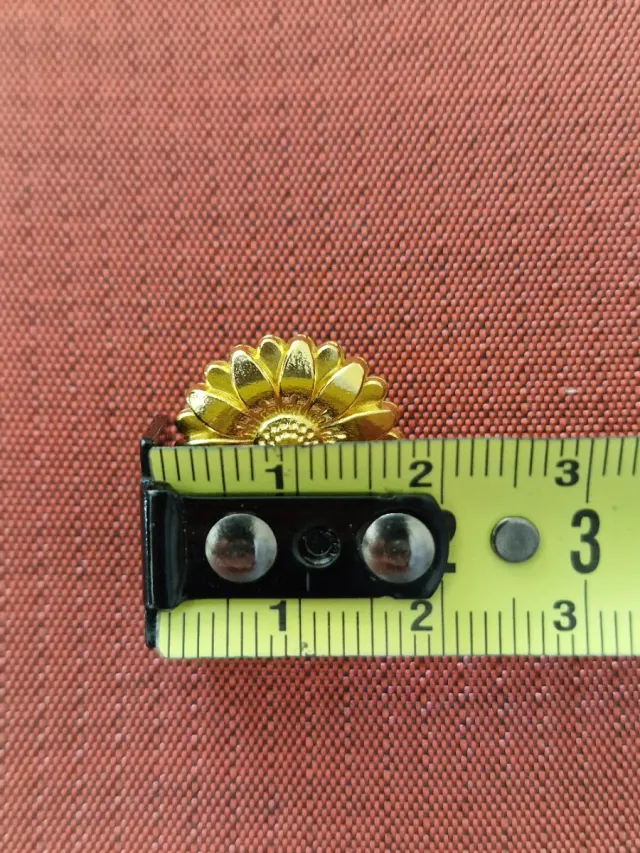 10 Botones Flor Dorados