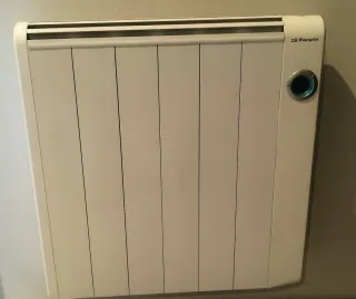 Radiador electrico Orbegozo de 6 elementos