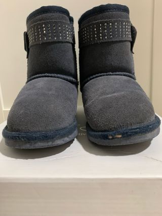 Botas niña azul con tachuelas número 26