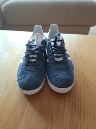 Adidas Gazelle Azul Nuevas Talla 49 y 1/3