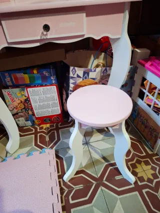 Tocador infantil madera rosa y blanco