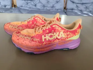 Zapatillas Hoka Naranja y Rosa
