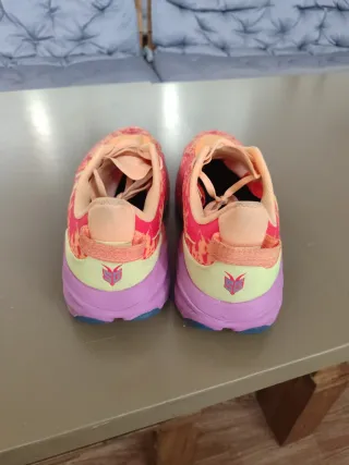 Zapatillas Hoka Naranja y Rosa