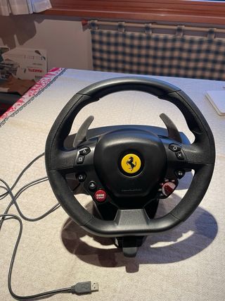 Volante Ferrari 488 GTB Edition PS4