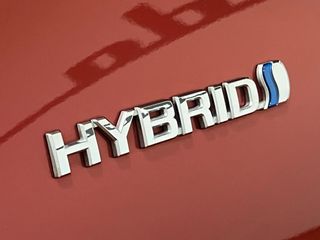 Toyota Yaris Hybrid Active