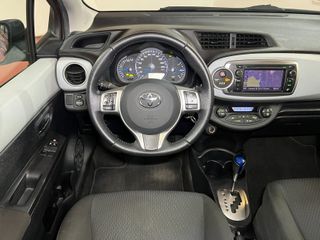Toyota Yaris Hybrid Active