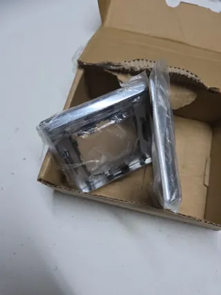 Mecanismos Simón 82 (Enchufe, Interruptor)