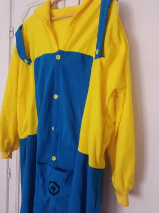 Pijama Entero Minion Adulto Talla L sin estrenar