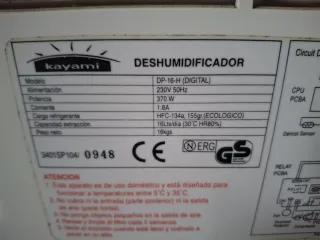 Deshumidificador Ufesa 12L/día