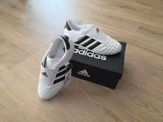 Zapatillas Adidas Taekwondo Blancas y Negras
