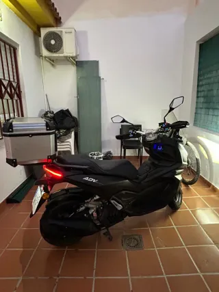 Moto 125cc ADV Automática