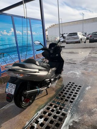 Maxiscooter 500cc Automática