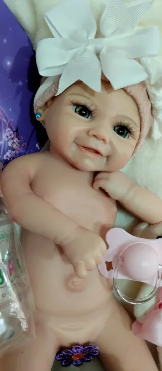 Bebé Reborn Silicona Completa 33 .34 cm