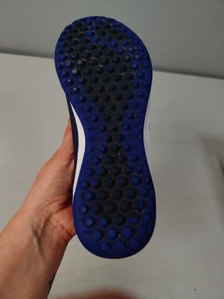 Botas fútbol multitacos Kipsta talla 34