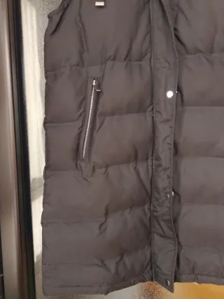 Chaleco acolchado Zara Negro con Capucha