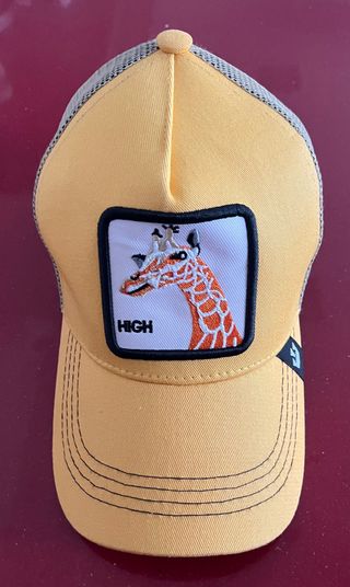 Gorra Trucker Jirafa HIGH