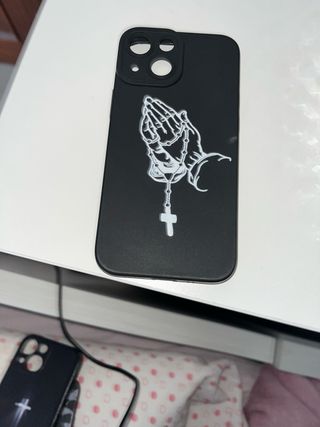 Funda iPhone 13 Mini Manos Orando