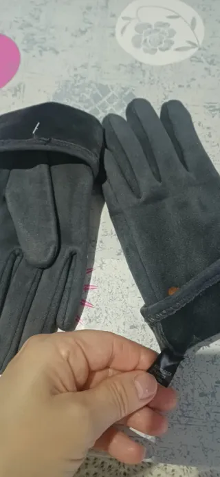 Guantes grises mujer con botones