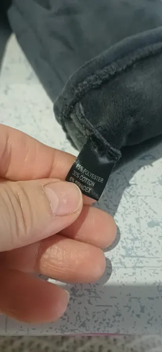 Guantes grises mujer con botones