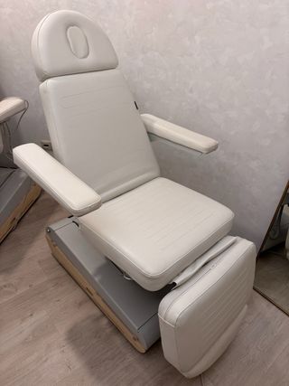 Sillón Eléctrico Nagura 4 Motores calefactable.