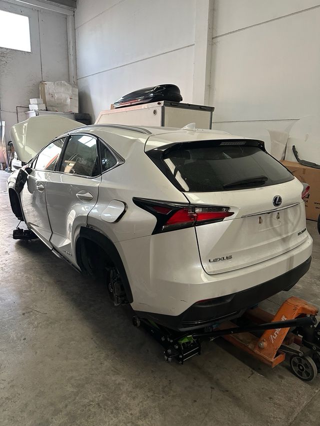 Despiece Lexus NX300h 2017