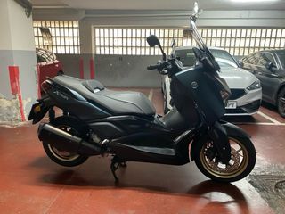 Yamaha XMAX 300 2023 Verde