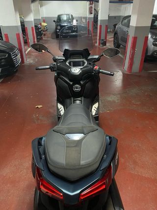 Yamaha XMAX 300 2023 Verde