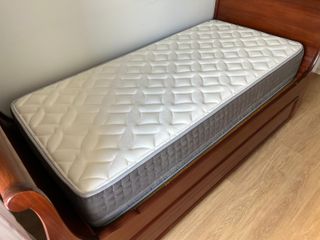 Colchón acolchado viscoelástico de 90 x 190 cm