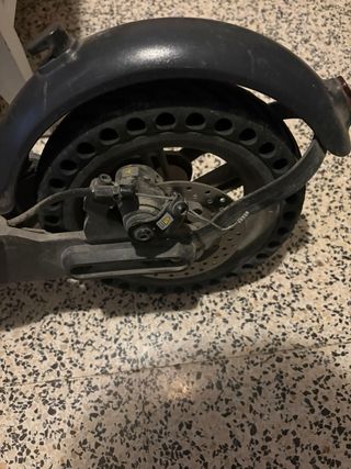 Patinete Eléctrico con Pequeña Avería