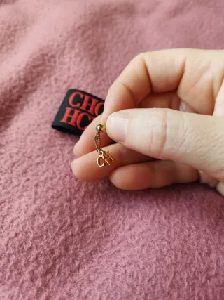 Pendiente CH Carolina Herrera