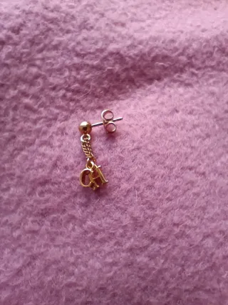 Pendiente CH Carolina Herrera