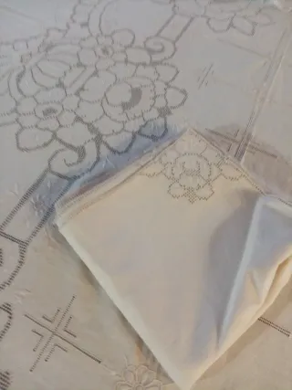 Tovaglia in lino sfilato siciliano