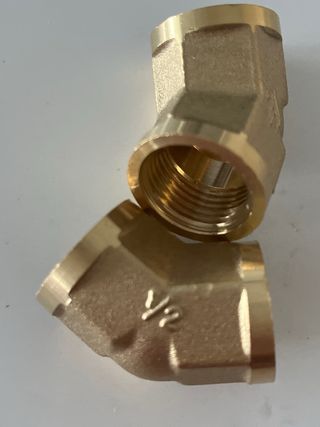 Valvula antirretorno latón 1/2 45º