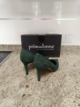 Zapatos de tacón verdes Primadonna