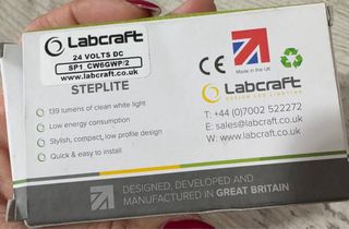 Lámpara de escalón Labcraft