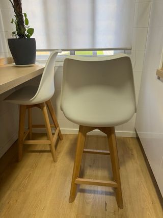 Taburetes Altos Cocina Madera y Plástico
