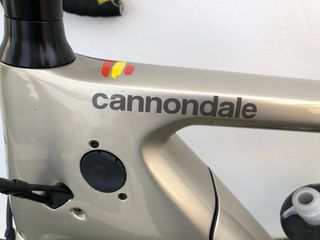 Bicicleta Eléctrica Carretera cannondale