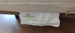 Base tapizada marrón 135x190cm y colchón