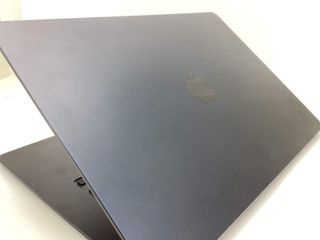 portatil apple apple macbook air m4 10-core 4.4 15 (10gpu) (2025) (a3241)