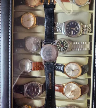 Reloj Pronto Verdal 17 Joyas Dorado Vintage