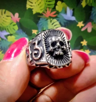Anillo Acero Calavera con número 13