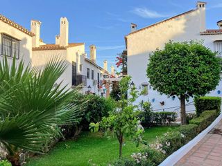 Casa adosada en venta en Playamar en Torremolinos