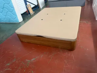 Canapé Madera Nogal 150x190 y Colchón