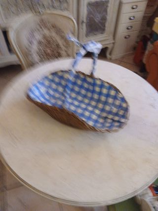 Cestino vimini vintage con fodera a quadri