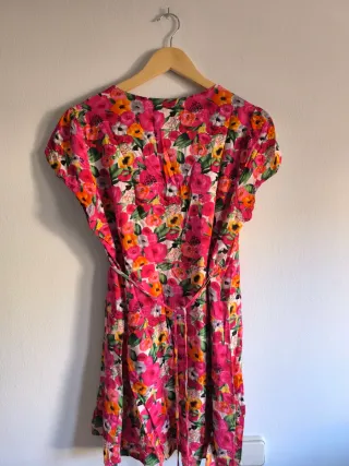 Vestido cruzado J&F flores talla XL