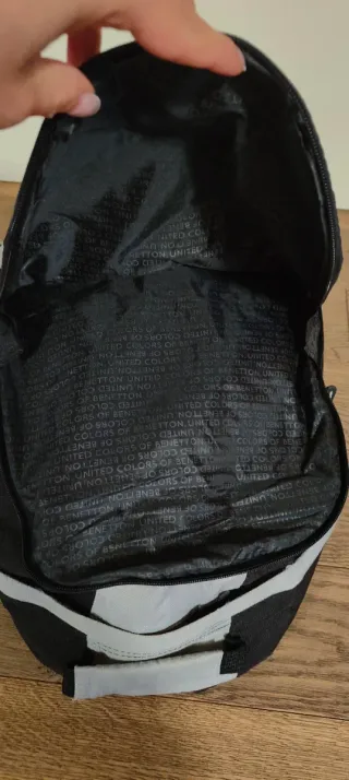 Zaino grigio e nero per ragazzi Benetton